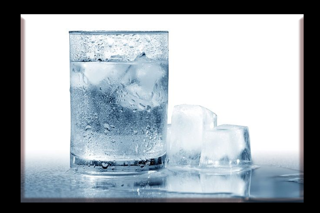 Minum air dingin