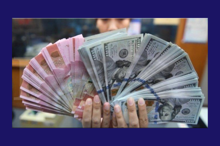 Kini Dolar Menguat