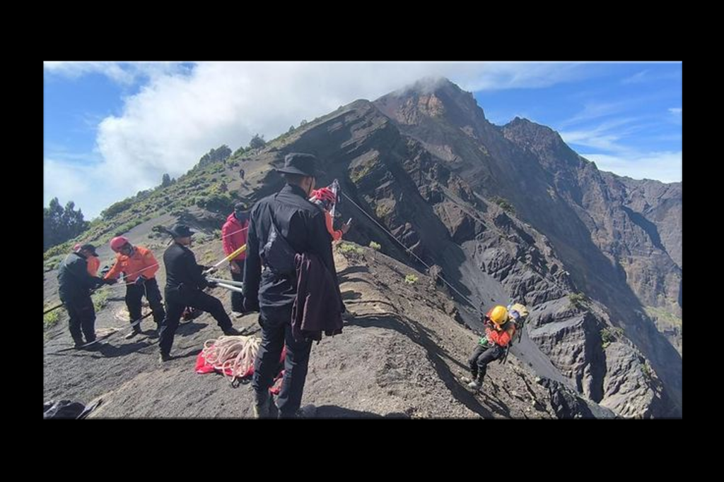 Turis Brasil Gunung Rinjani