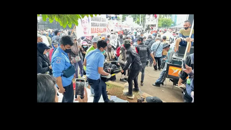Berita Hot Demo Hari Ini